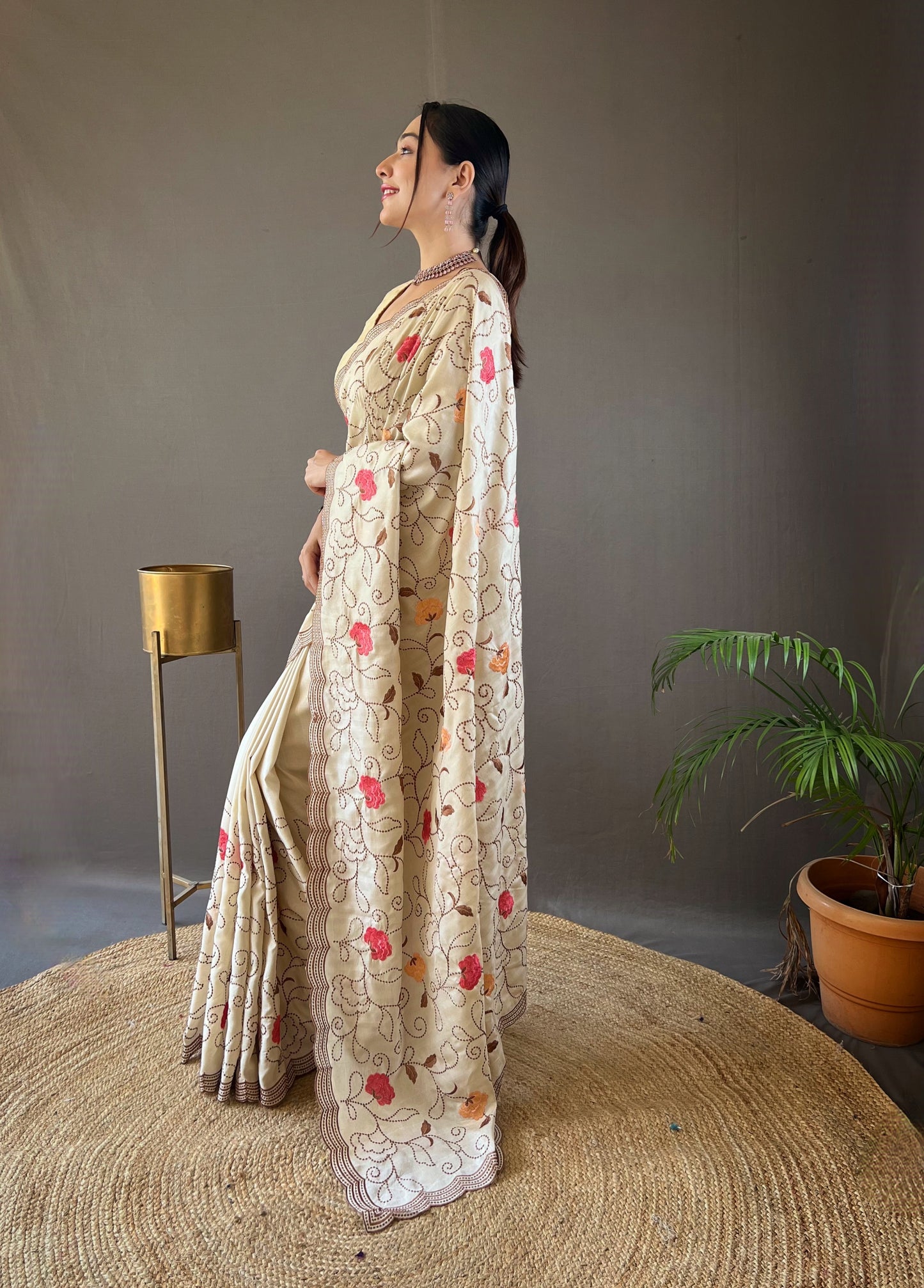 Cream Embroidered Saree with Scalloped Border