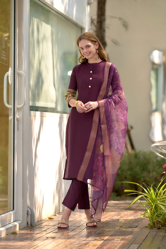 Dark-Wine Roman Fabric Kurta Set with Organza Jacquard Dupatta