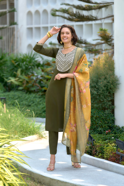 Mehndi-Green Embroidered Viscose-Rayon Kurta Set with Printed Organza Dupatta