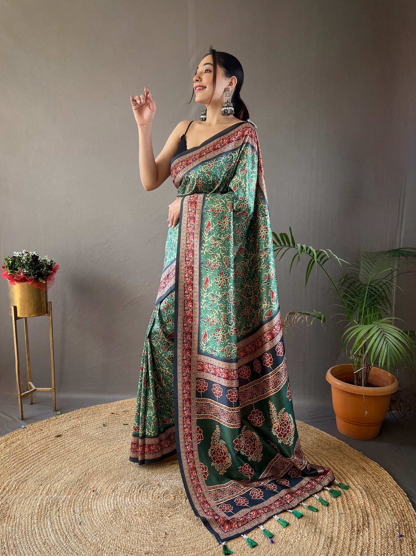 Floral Print Green Color Saree with Tassels