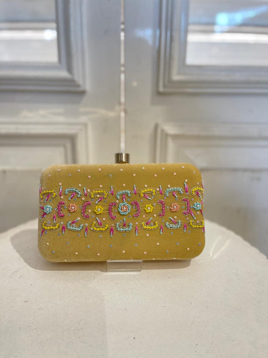 Luxury Yellow Poly Satin Clutch – Detachable Chain, Ideal for Weddings & Celebrations