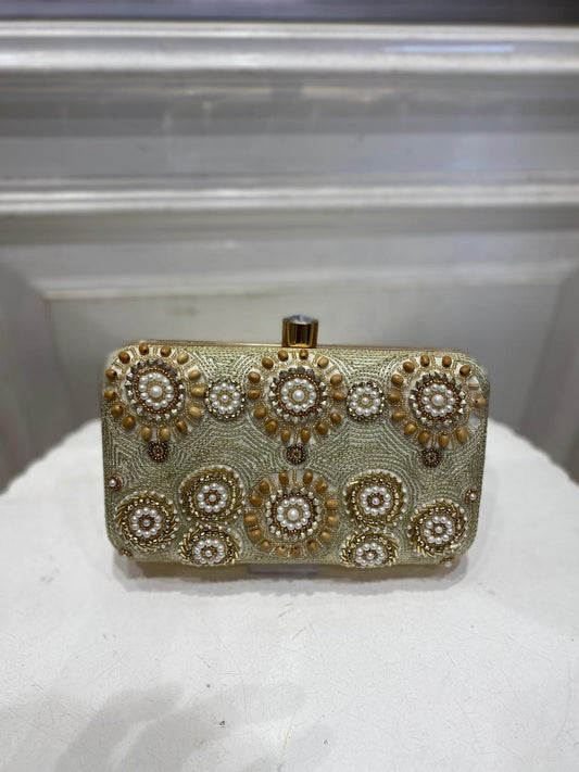 Pista Green Poly Satin Clutch Bag for Women – Detachable Chain, Lightweight Party & Bridal Purse