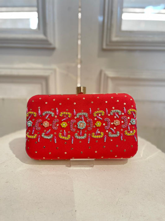 Red Poly Satin Clutch Bag for Women – Detachable Chain, Lightweight Party & Bridal Purse