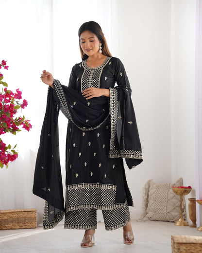 Elegant Pure Chinon Silk Black Kurta Set with Embroidery and Jari Work