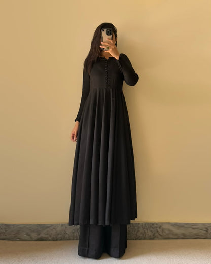 Stylish Pure Fox Georgette Kurta Set with Potli Button Detailing and Dupatta