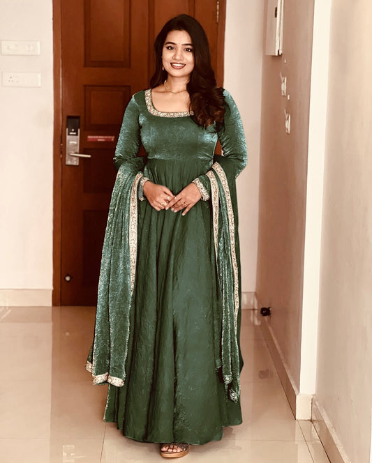 Elegant Heavy Fandy Silk Green Gown with Embroidery Sequins Work – Fully Stitched & Ready to Wear