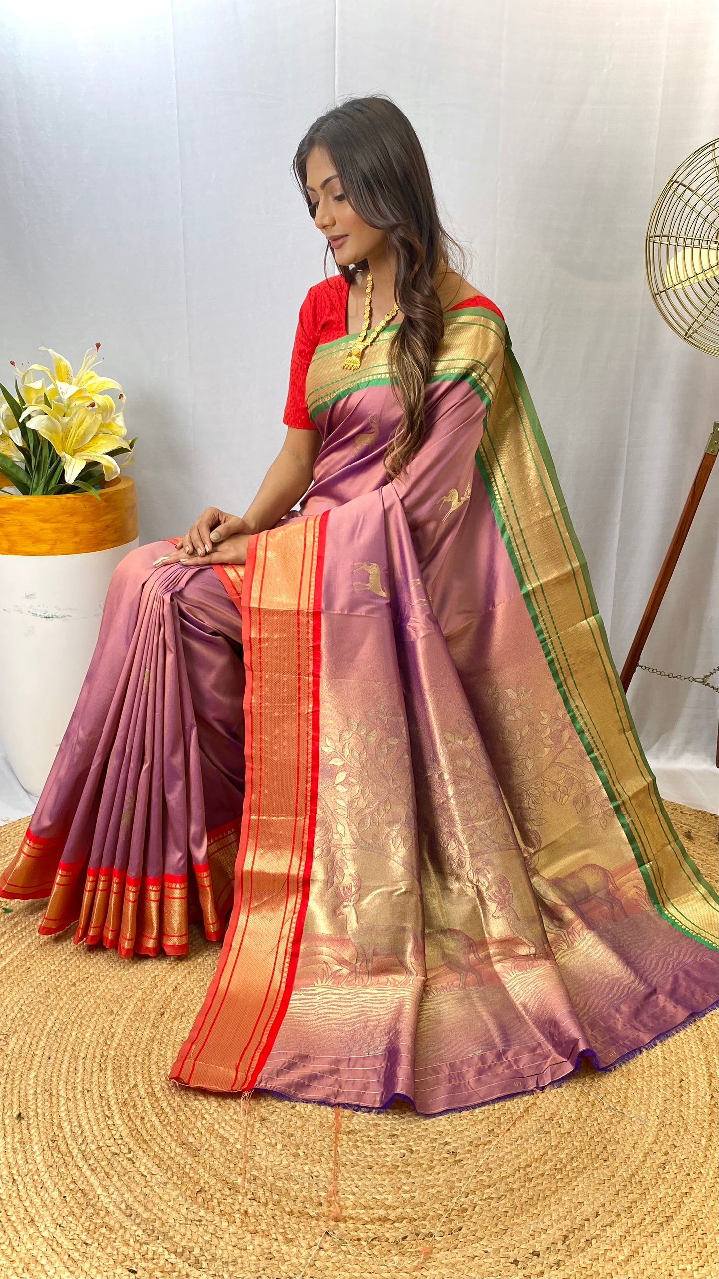 Cynosure Lavender Soft Banarasi Silk Saree With Eloquence Blouse Piece