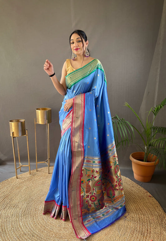 Women Woven Light Denim  Saree with Contrast Border