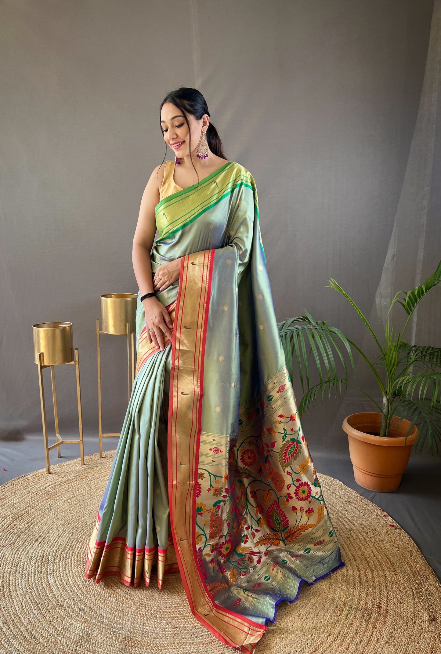 Women Woven Mehendi Saree with Contrast Border