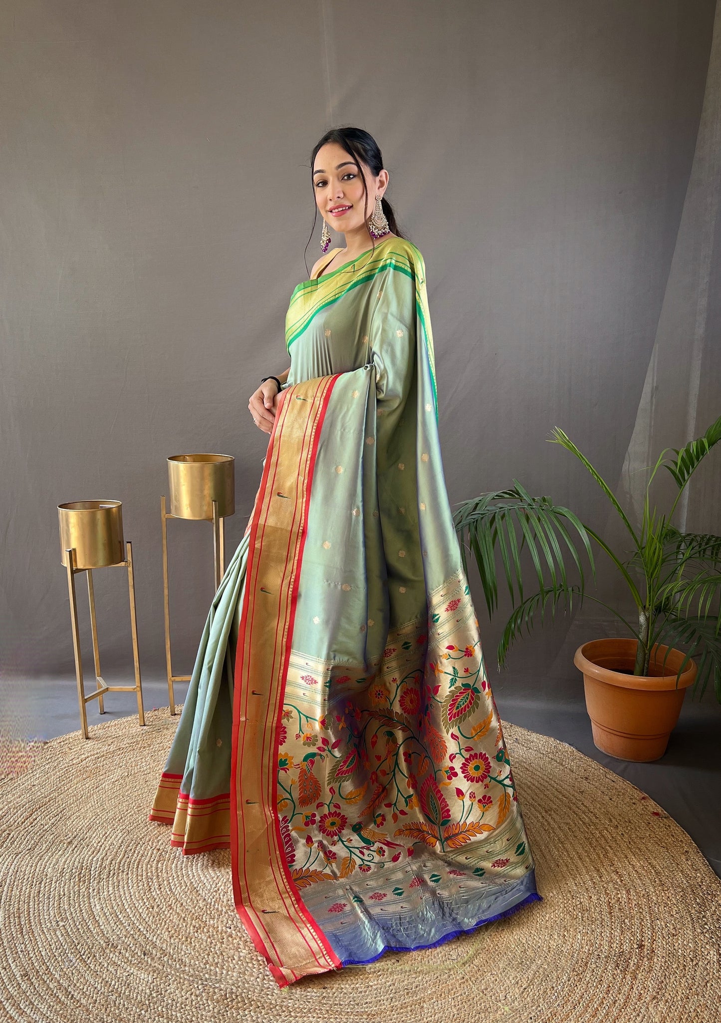 Women Woven Mehendi Saree with Contrast Border