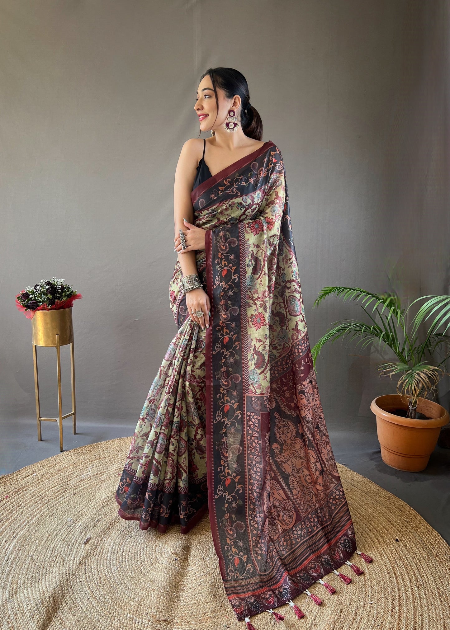 Pista Floral Printed Saree with Blouse Piece