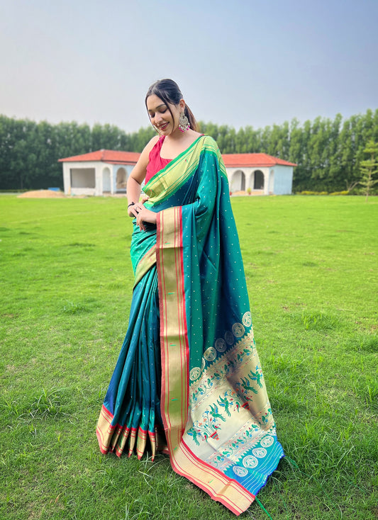 Rama Green Weaved Zari Paithani Broad Border Silk Saree