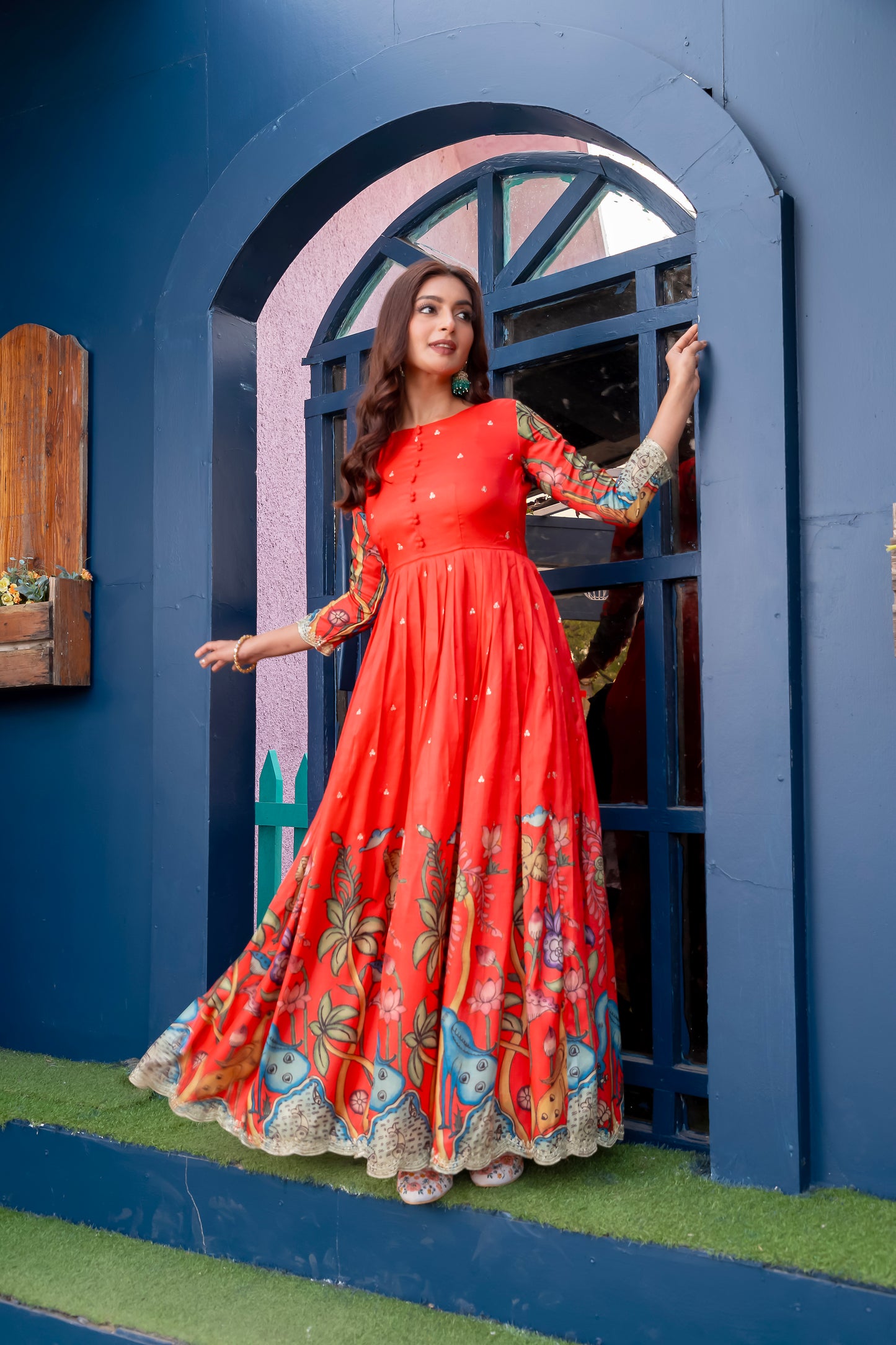 Elegant Red Silk Blend Gown with Crepe Lining