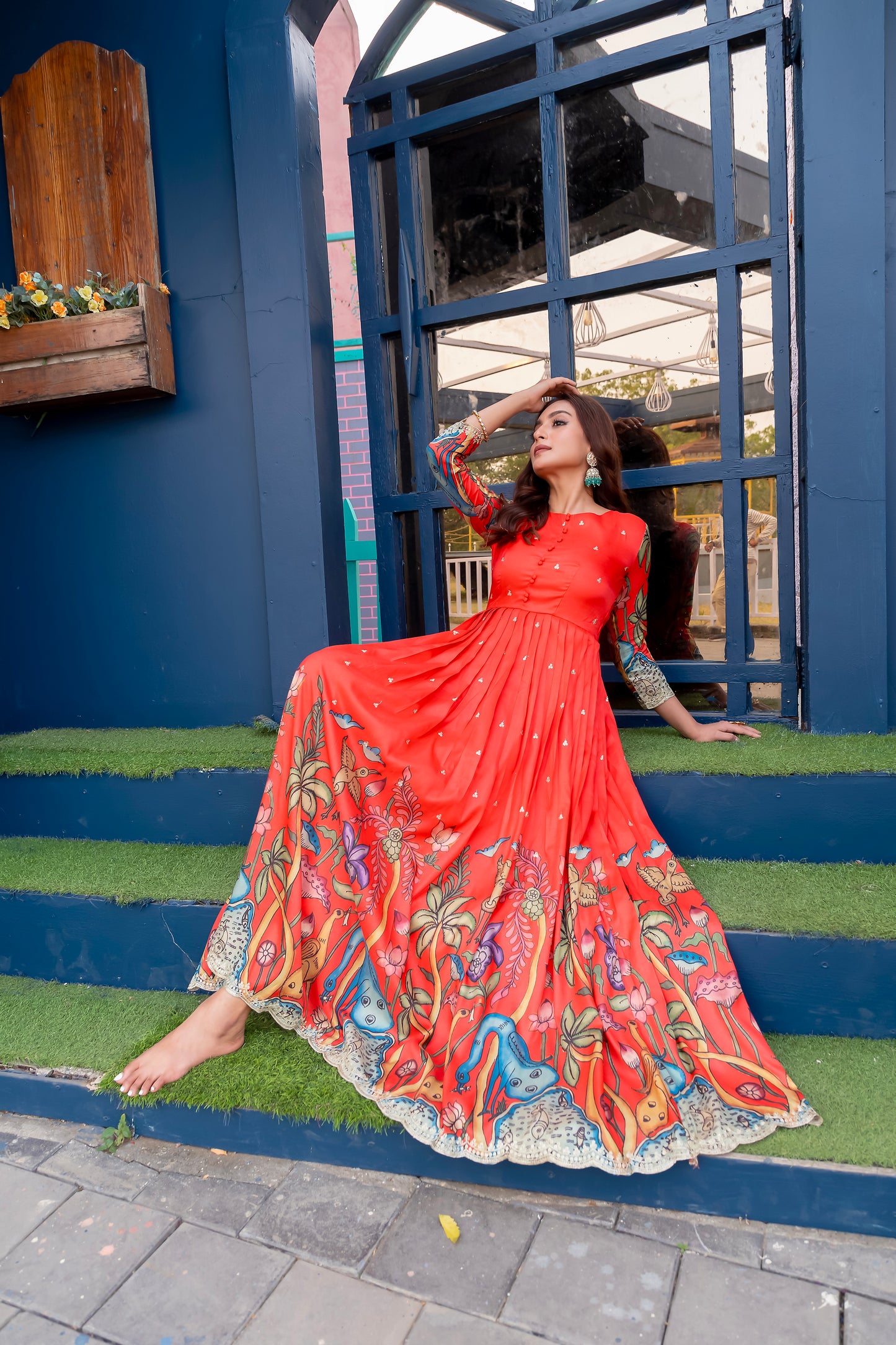 Elegant Red Silk Blend Gown with Crepe Lining