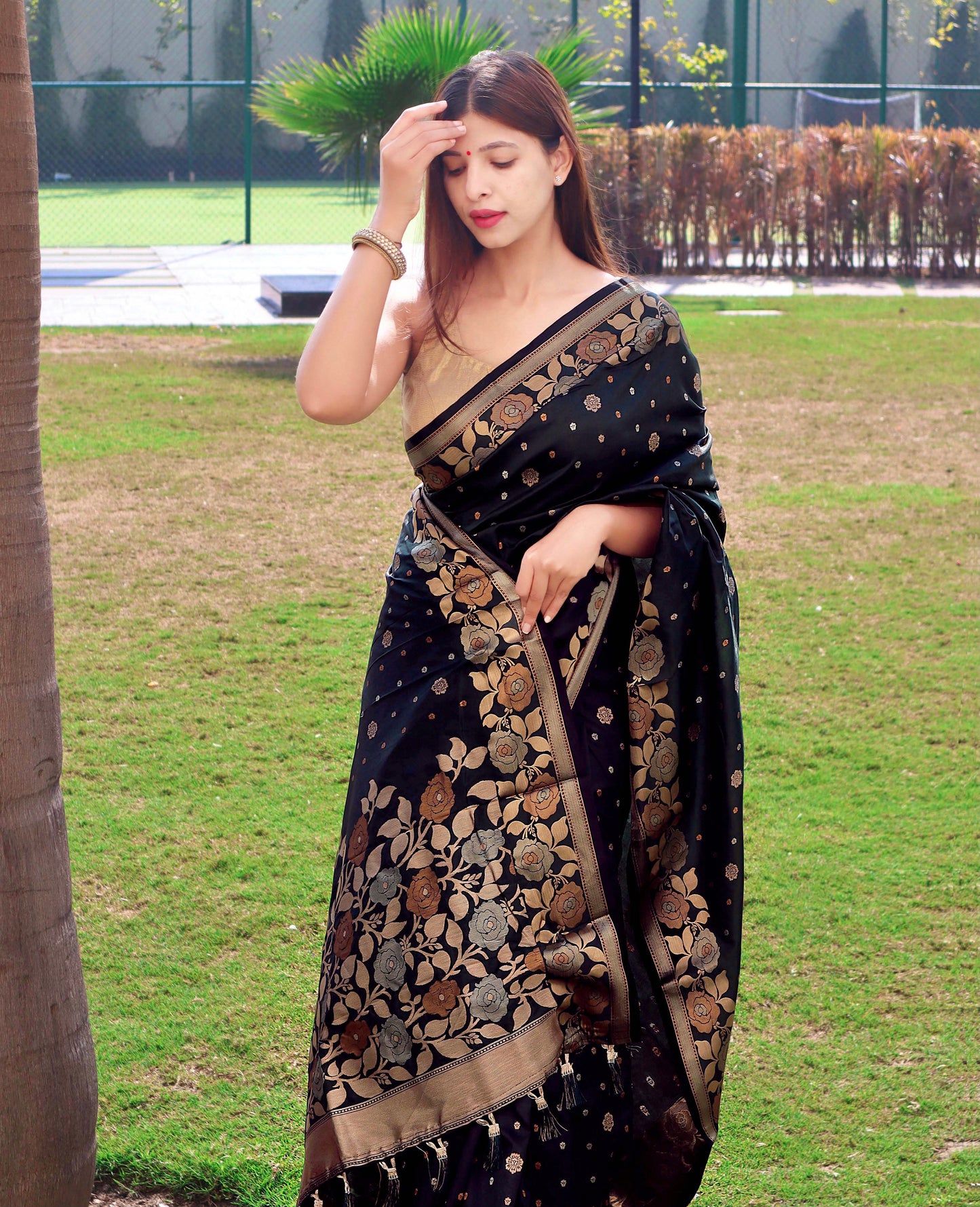 Classy Black Pure Soft Silk Saree with Triple Zari Weaving