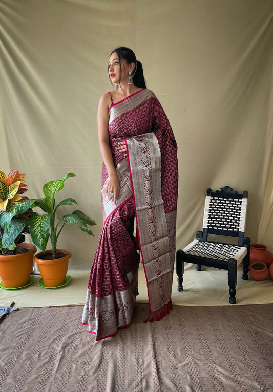 Maroon Soft Litchi Silk Khicha Checks Saree