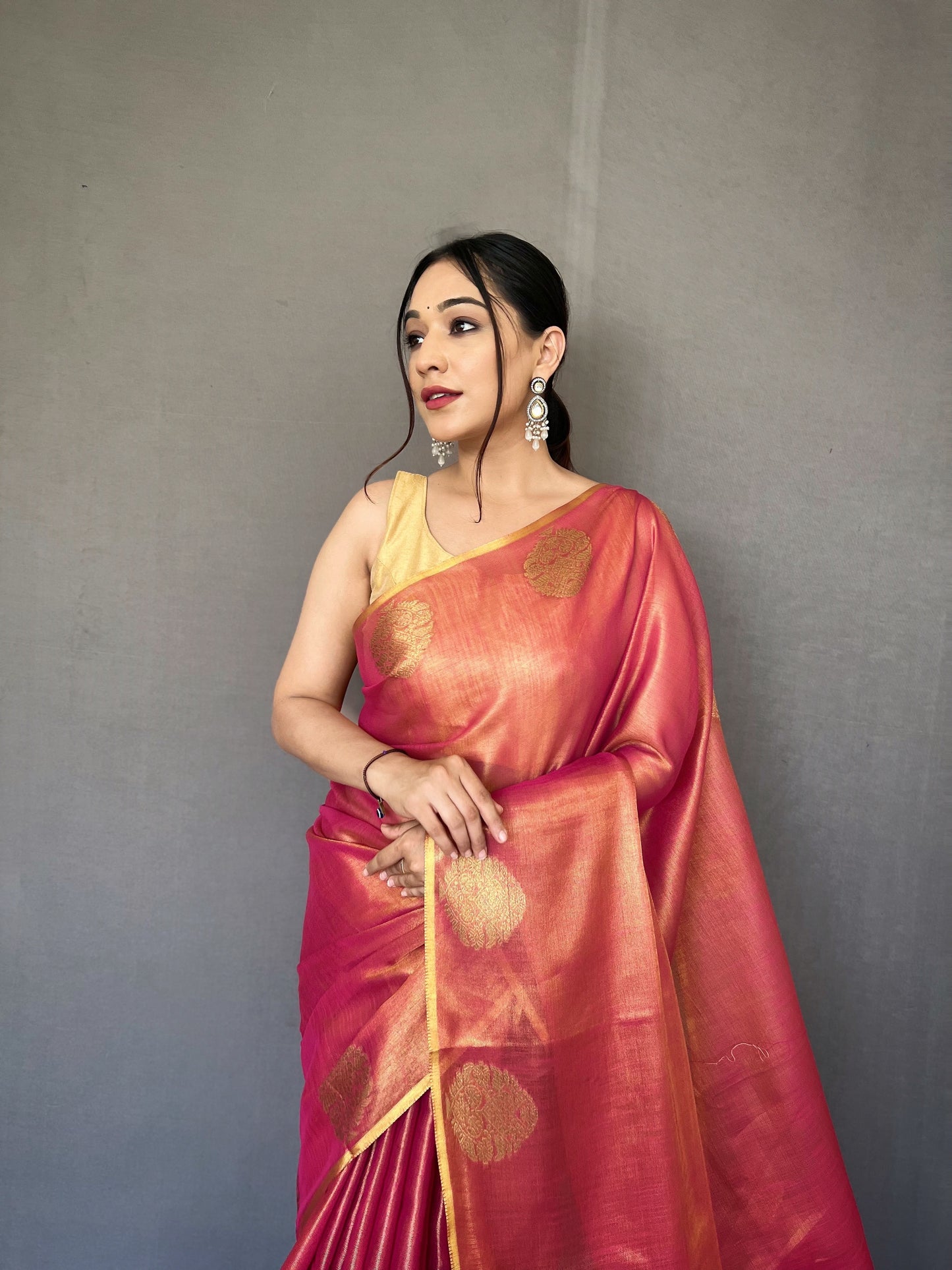 Dark Pink & Gold-Toned Woven Design Zari Tissue Saree