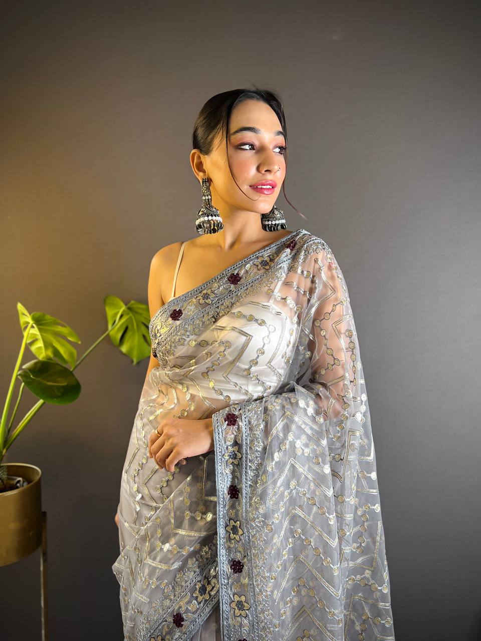 Grey Net Embellished Saree With Unstitched Blouse