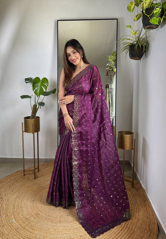 Women's Soft Geemichu Silk Purple Ethnic Saree With Un stich Blouse Piece