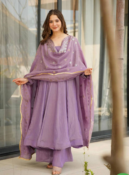 Heavy Fandy Silk Embroidered Lavender Gown Set with Dupatta – Fully Stitched Ethnic Partywear for Women