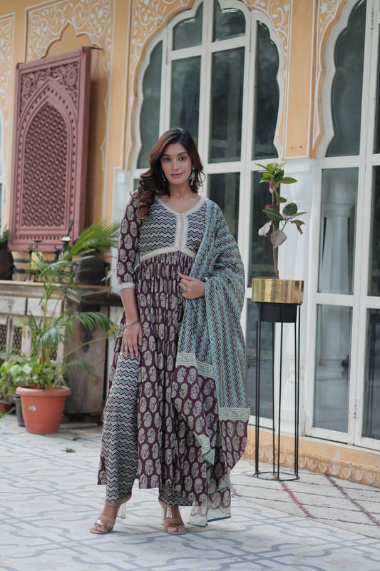 Pure Cotton Dark PInk Kurta Set with Fancy V Neck and Adjustable Waist Bottom