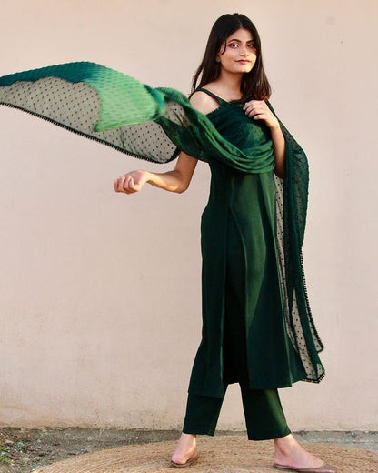 Emerald Solid Cotton Silk Sleeveless Kurta Set By Stylish Ethnic