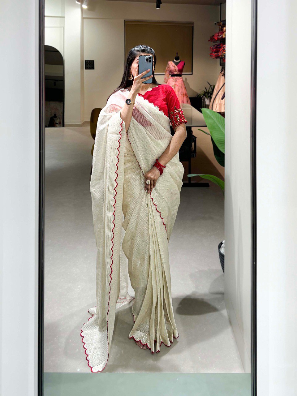 Superb Off-White Arca Work Silk Festive Wear Saree With Blouse