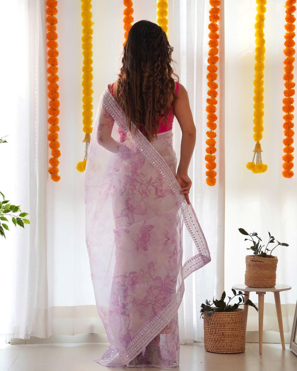 Soft Organza Silk Beautiful Ethnic Saree With Unstiched Blouse Piece For Festival And Function