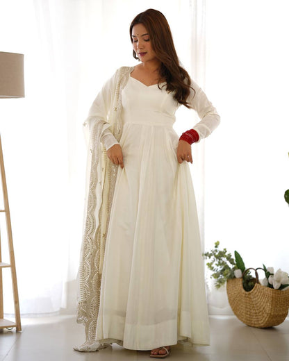 Elegant 16 Kali Romansilk Chanderi White Anarkali Set with Embroidery Dupatta