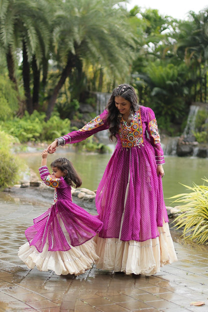 Mother Daughter Matching Lehenga With Gamthi Work Purple Navaratri Combo By Stylish Ethnic