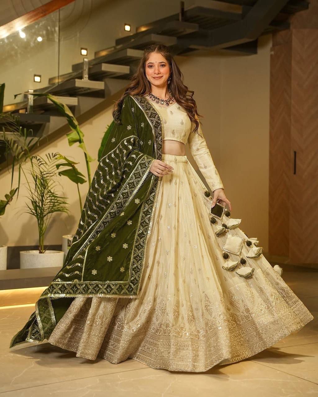 zahreen ethnic cosmos lehenga set