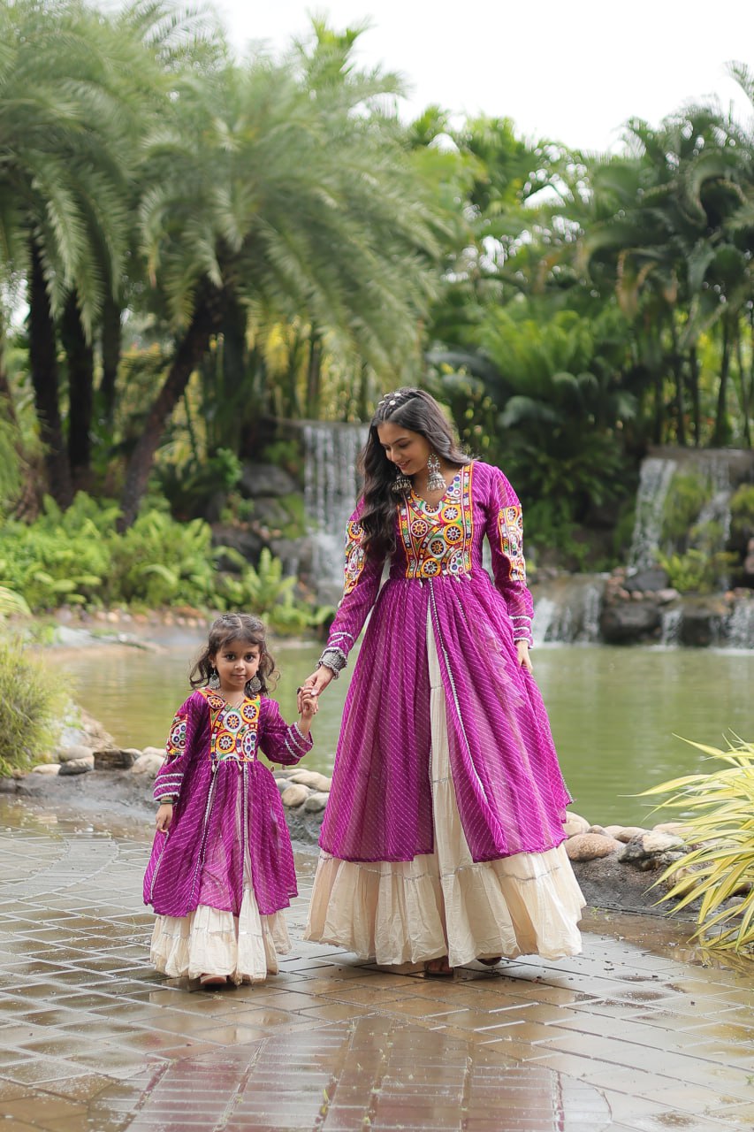 Mother Daughter Matching Lehenga With Gamthi Work Purple Navaratri Combo By Stylish Ethnic