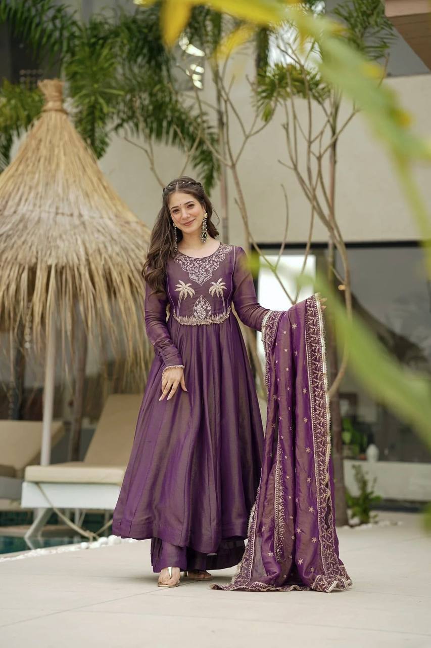 Party Wear Look Gown, Bottom And Dupatta In Fully Flair With Attached Pad Suit
