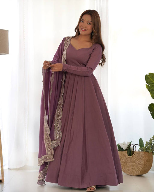 Elegant 16 Kali Romansilk Chanderi Lavender Anarkali Set with Embroidery Dupatta