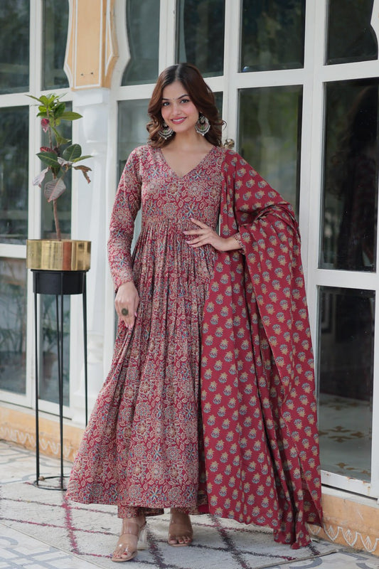 Elegant Pure Cotton Maroon Kurta Set with Dupatta – Full Sleeves & Fancy V Neck Design