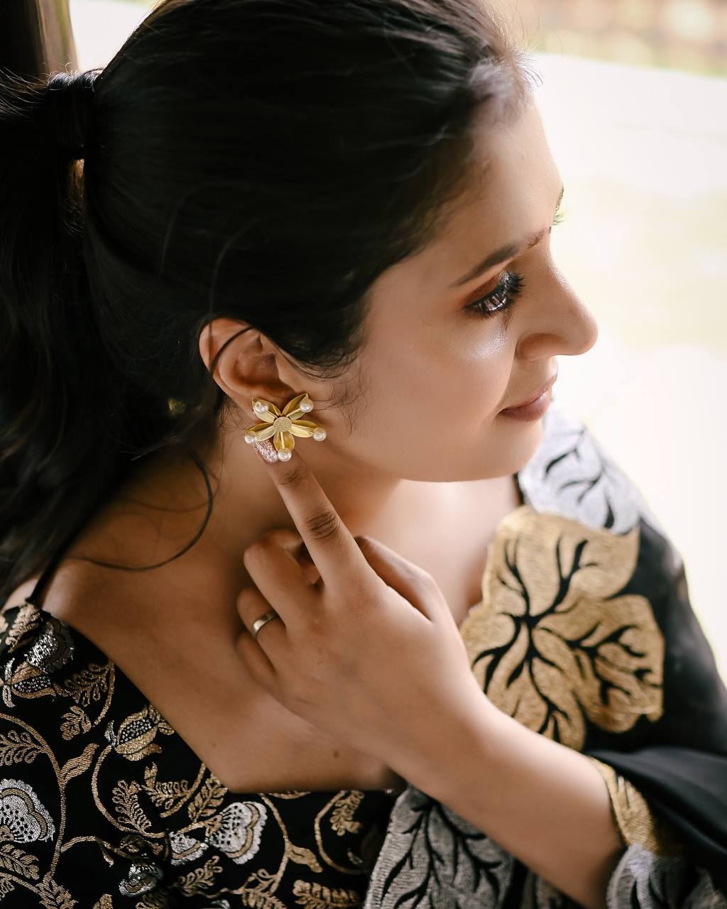 Silver And Gold Maple Leaf Black Satin Chiffon Saree