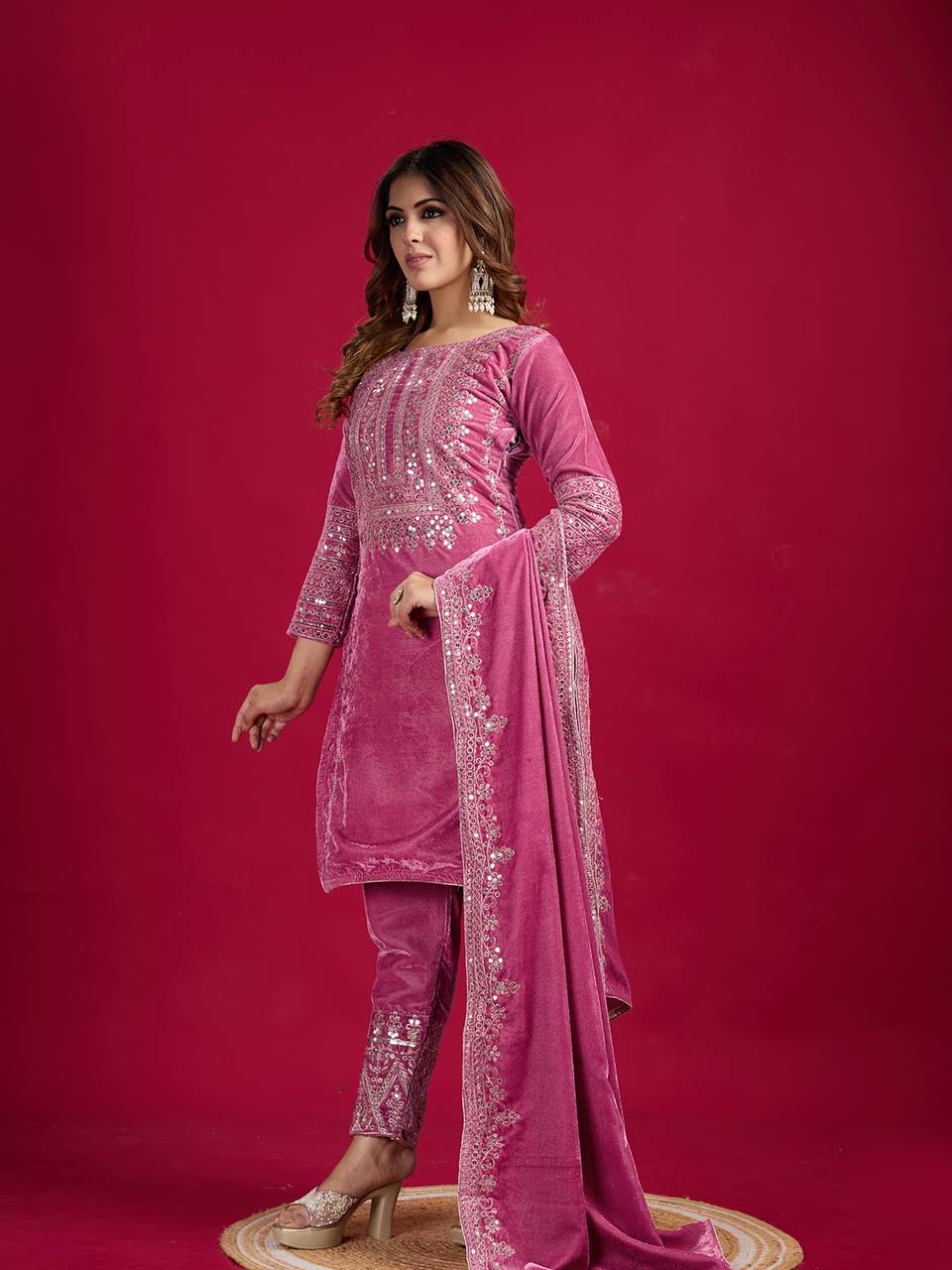 Pink Viscose Velvet Sequence Embroidery Work Salwar Suit