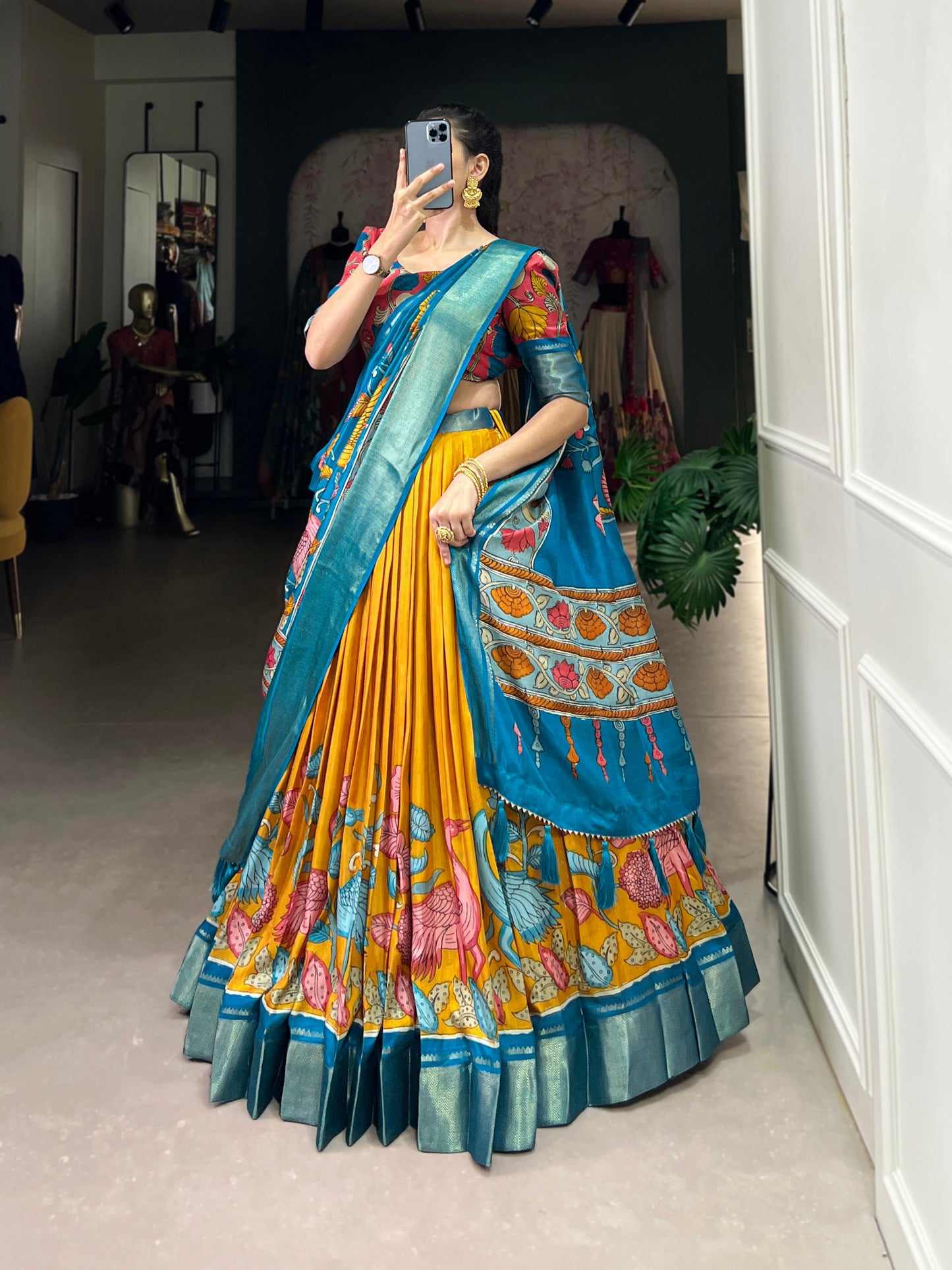 Lehenga Choli Weaving Pure-dola In Gold