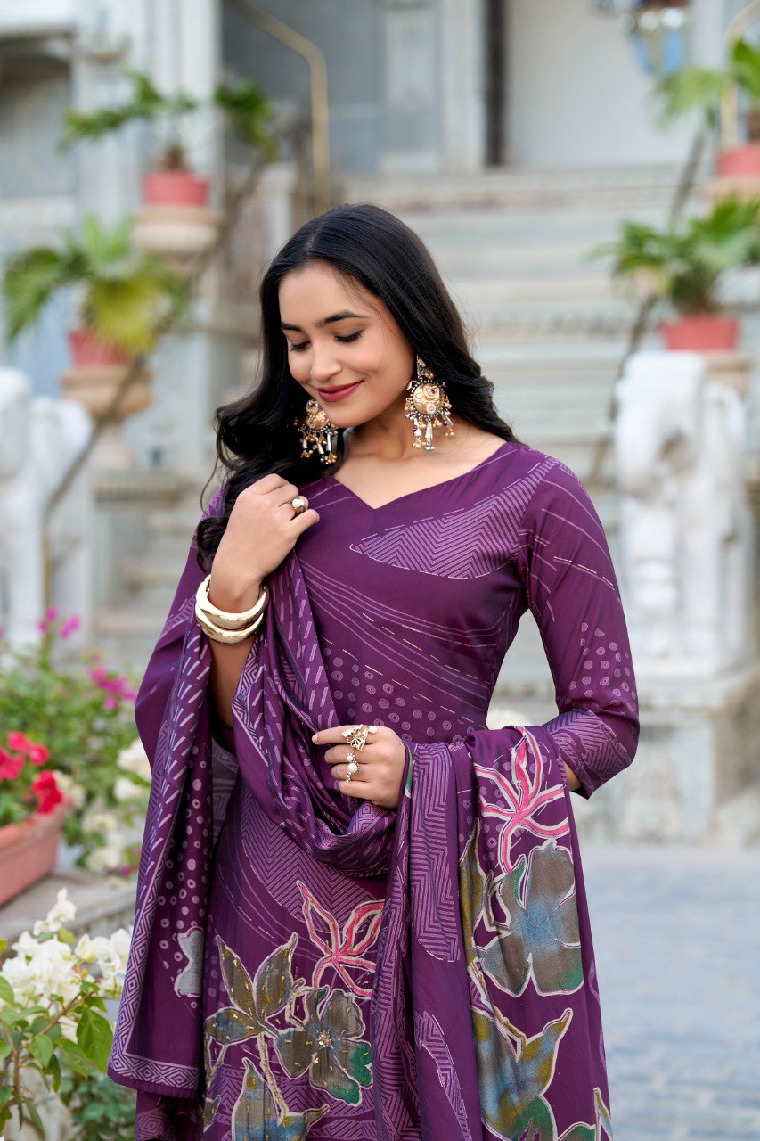 Incredible Purple Floral Printed Silk Traditional Palazzo Suit