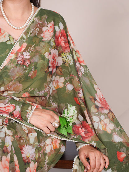 Mehendi Refined Beauty Weightless Marble Printed Saree with Pearl Lace Border
