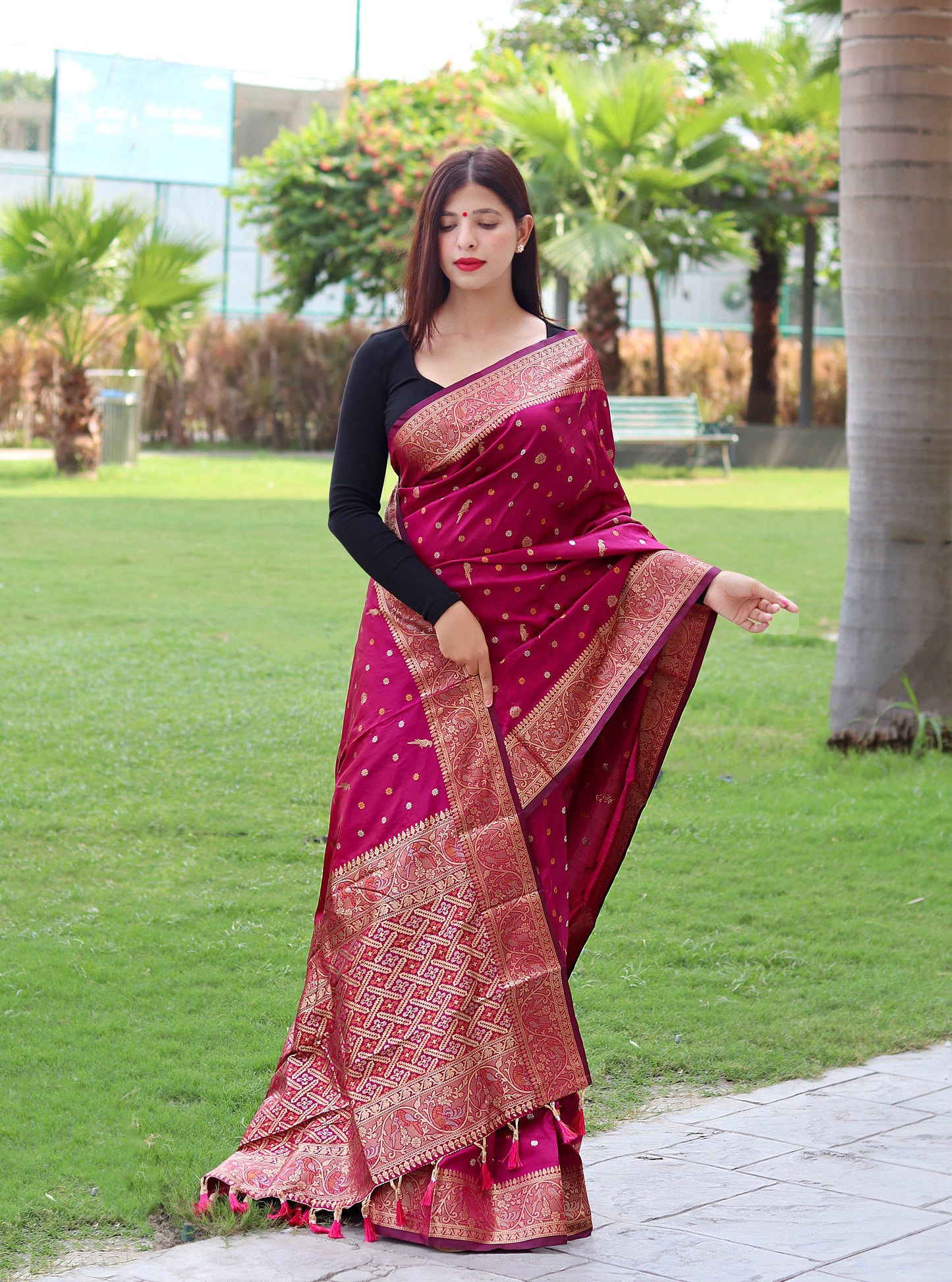 Pink Floral Woven Soft Silk Saree