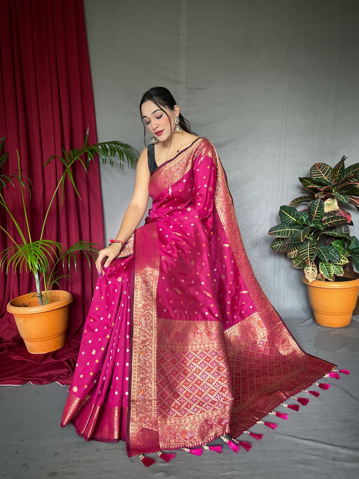 Pink Floral Woven Soft Silk Saree