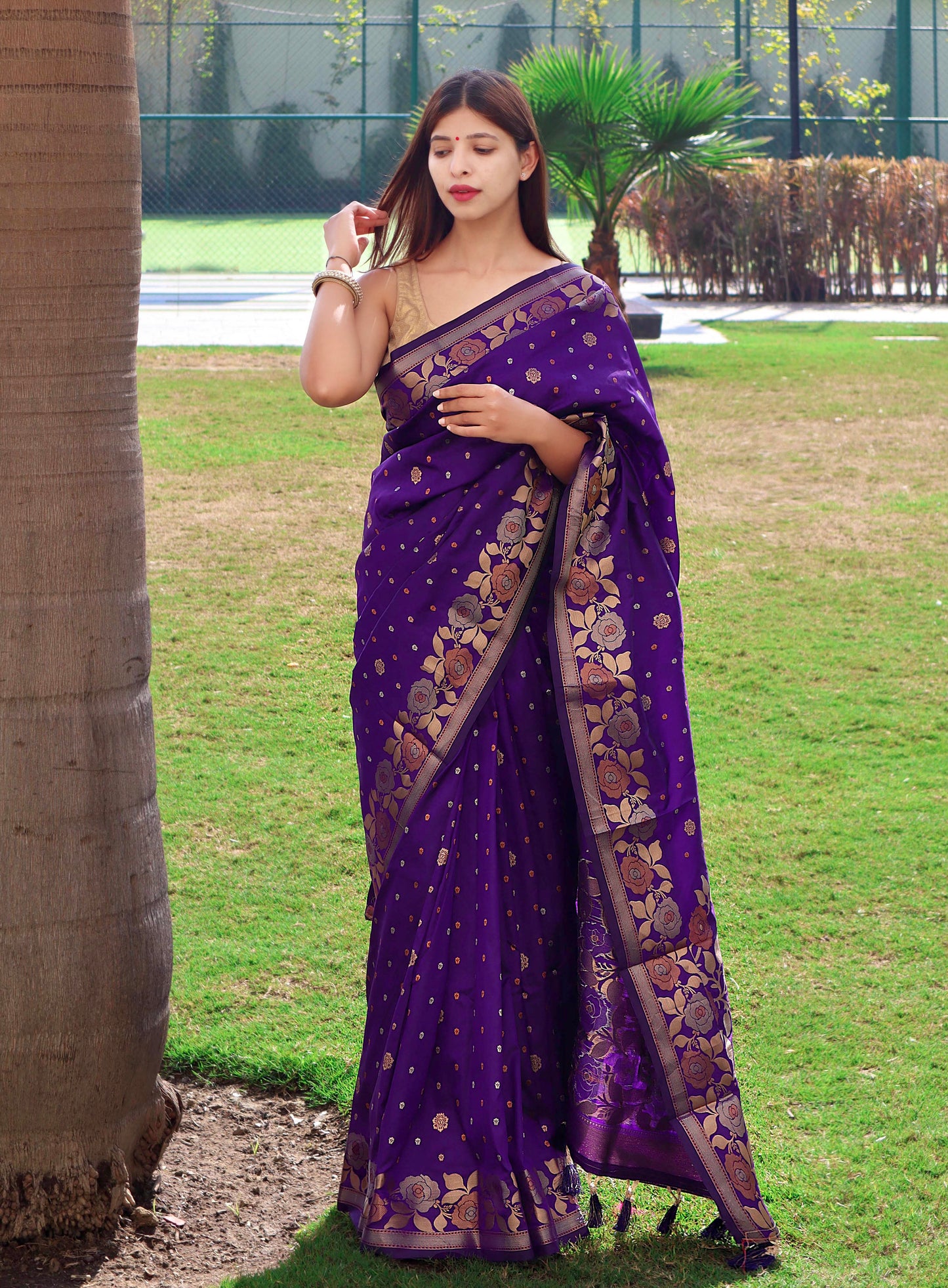 Deep Purple Pure Soft Silk Saree with Triple Zari Weaving