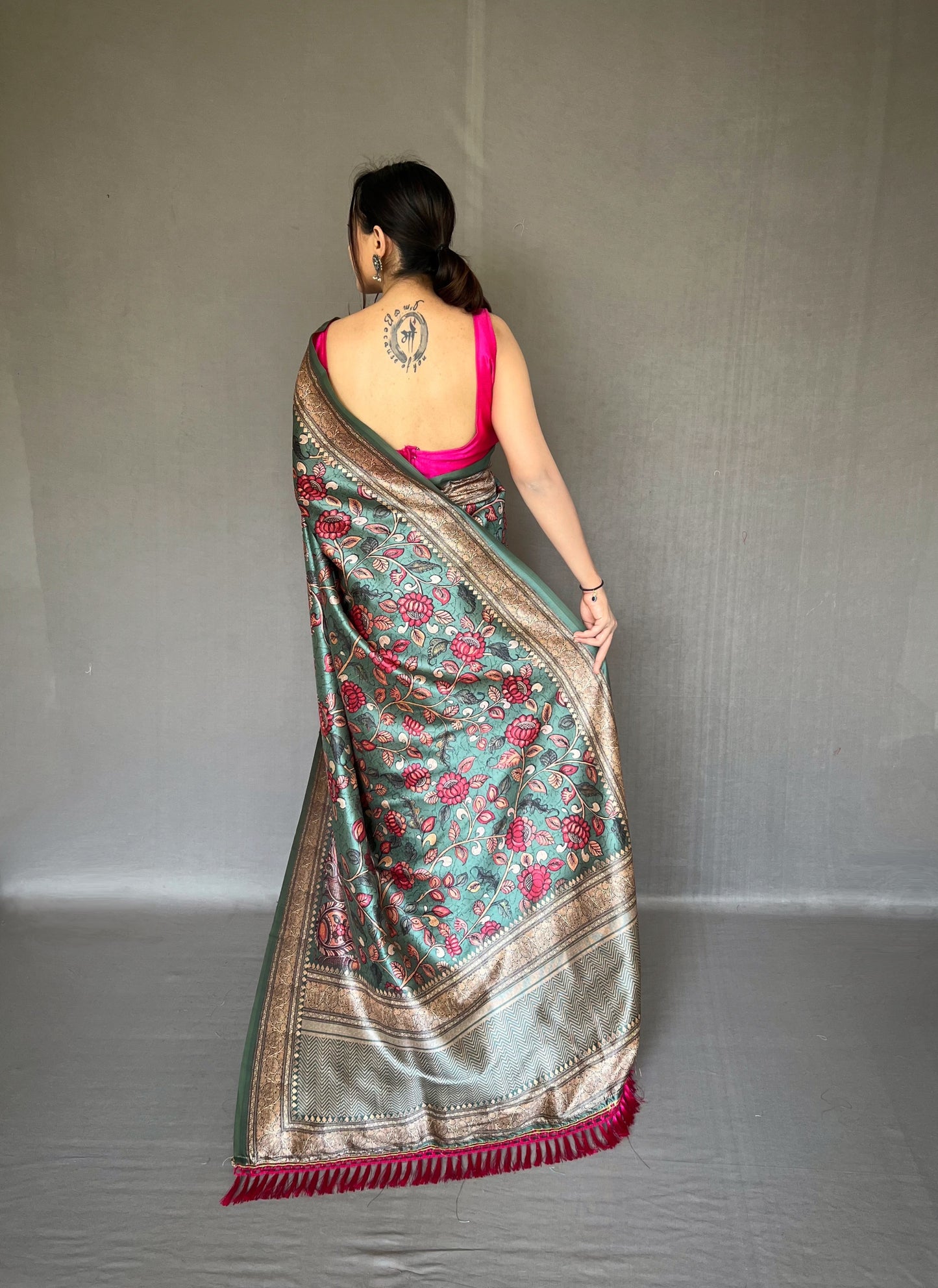 Rama Green Diva Soft Silk Kalamkari Printed Saree