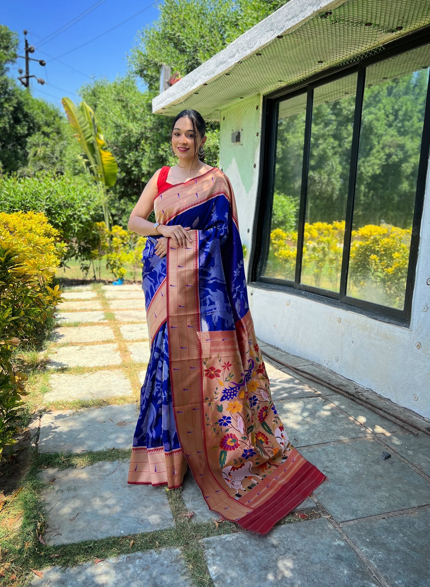 Blue Weaved Zari Traditional Paithani Silk Saree